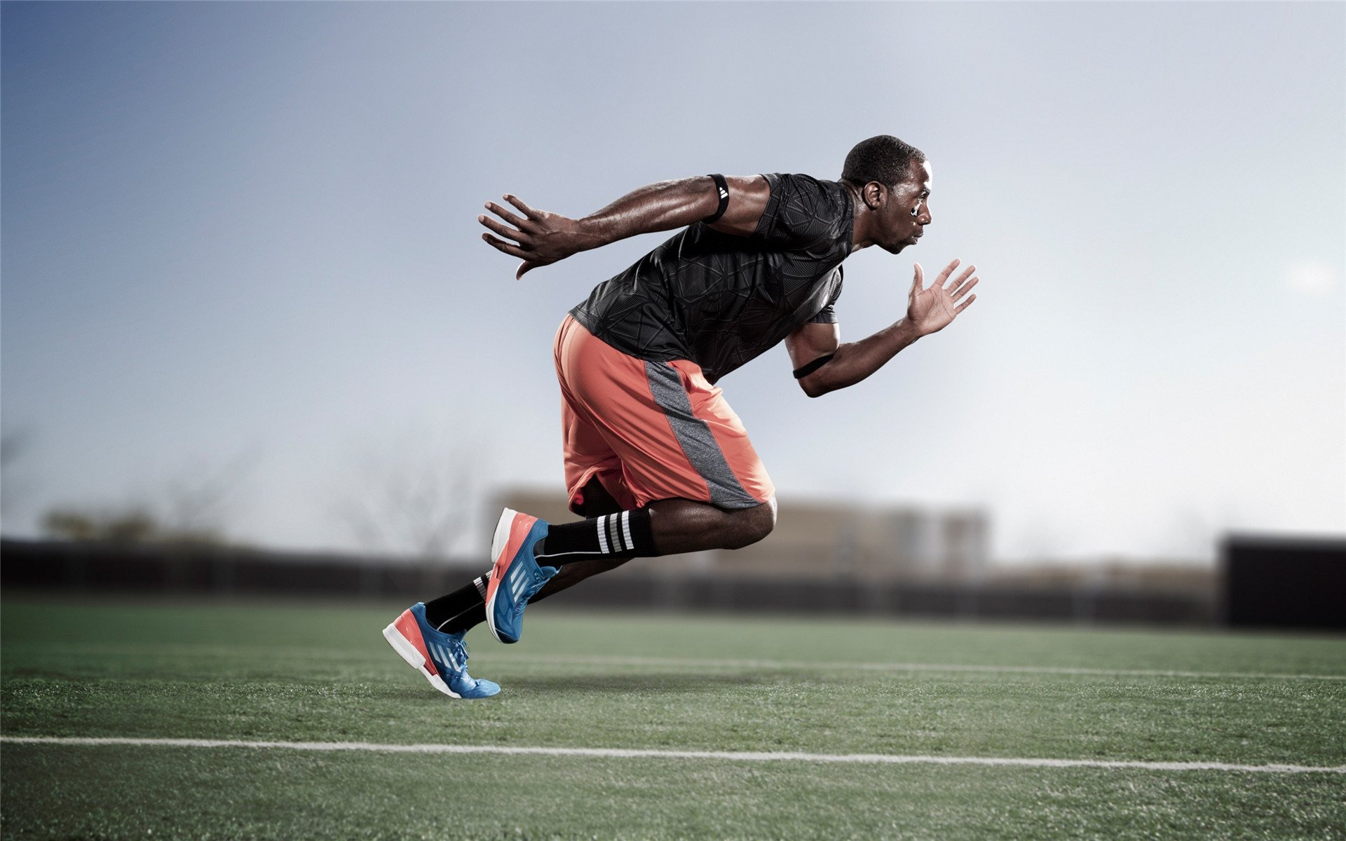 伊丽莎白·德克斯用实力回应质疑声，伊丽莎白·德比齐剧照